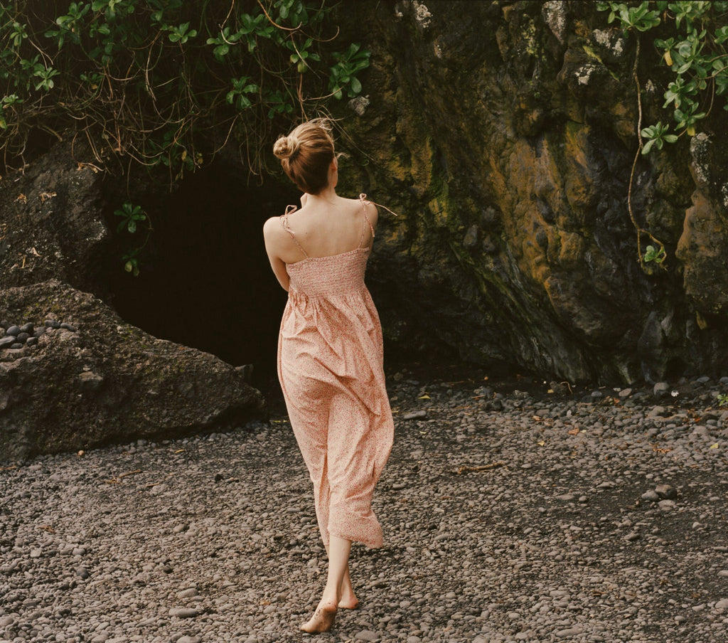 HMD -- PANSY DRESS -- DUSTY PINK