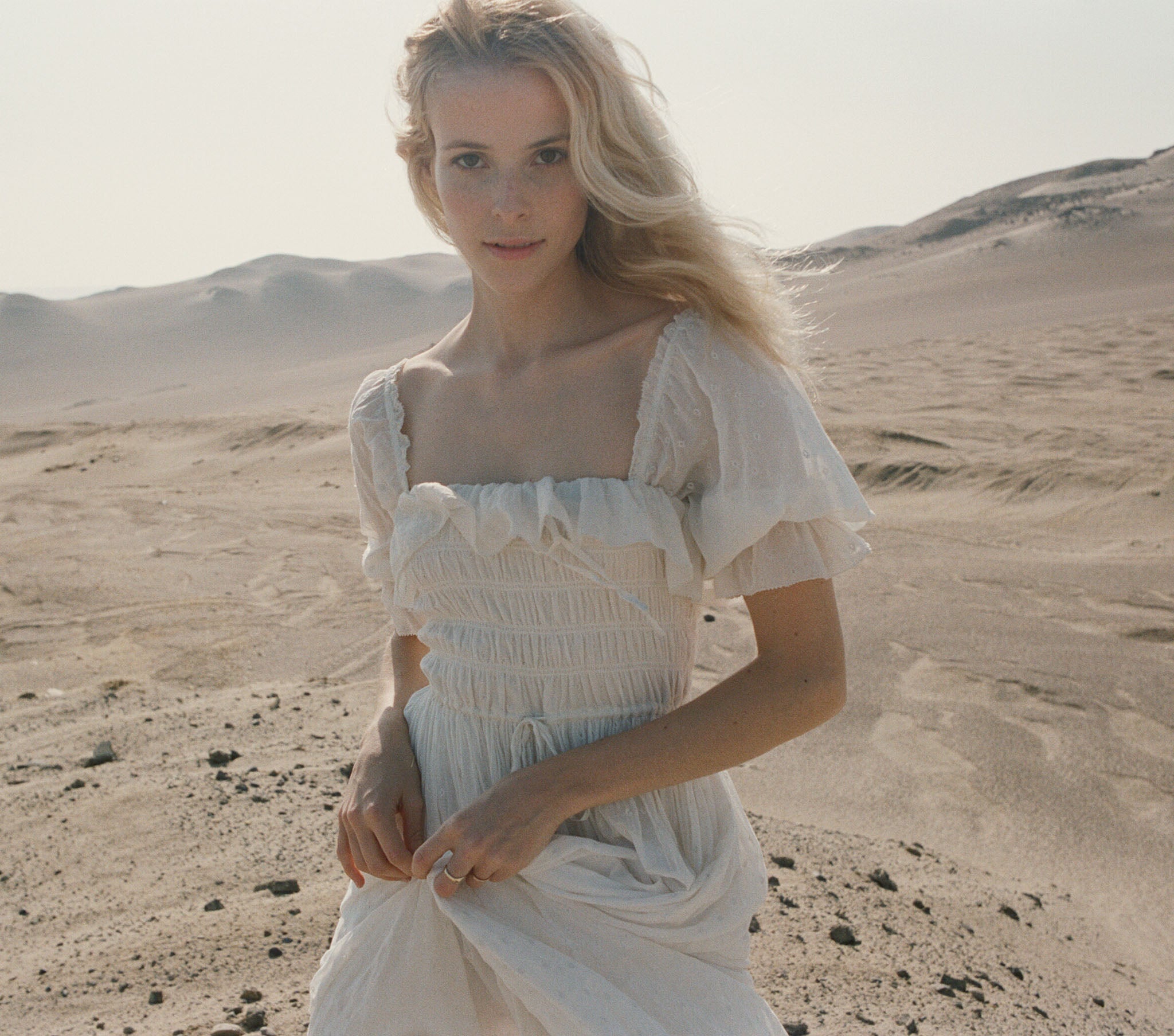HMD -- SOL DRESS -- SALT