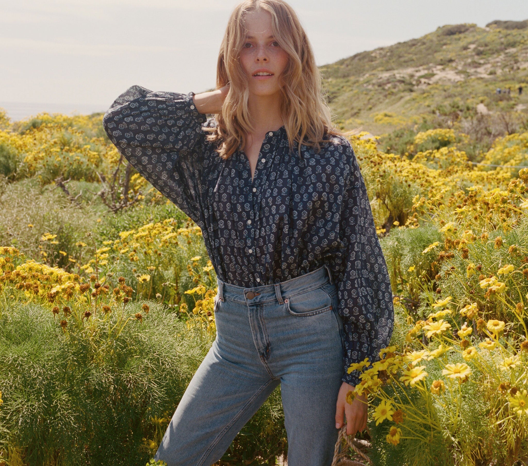 HMD -- THE JANE BLOUSE -- INDIGO