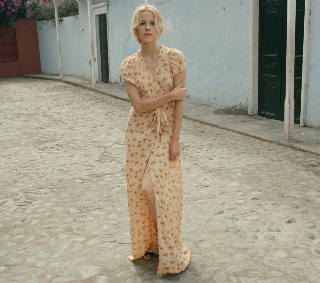 HMD -- AURORA DRESS -- SUNNY ANEMONE FLORAL