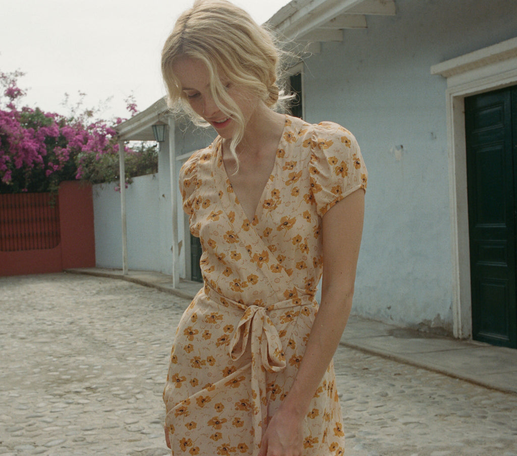 HMD -- AURORA DRESS -- SUNNY ANEMONE FLORAL
