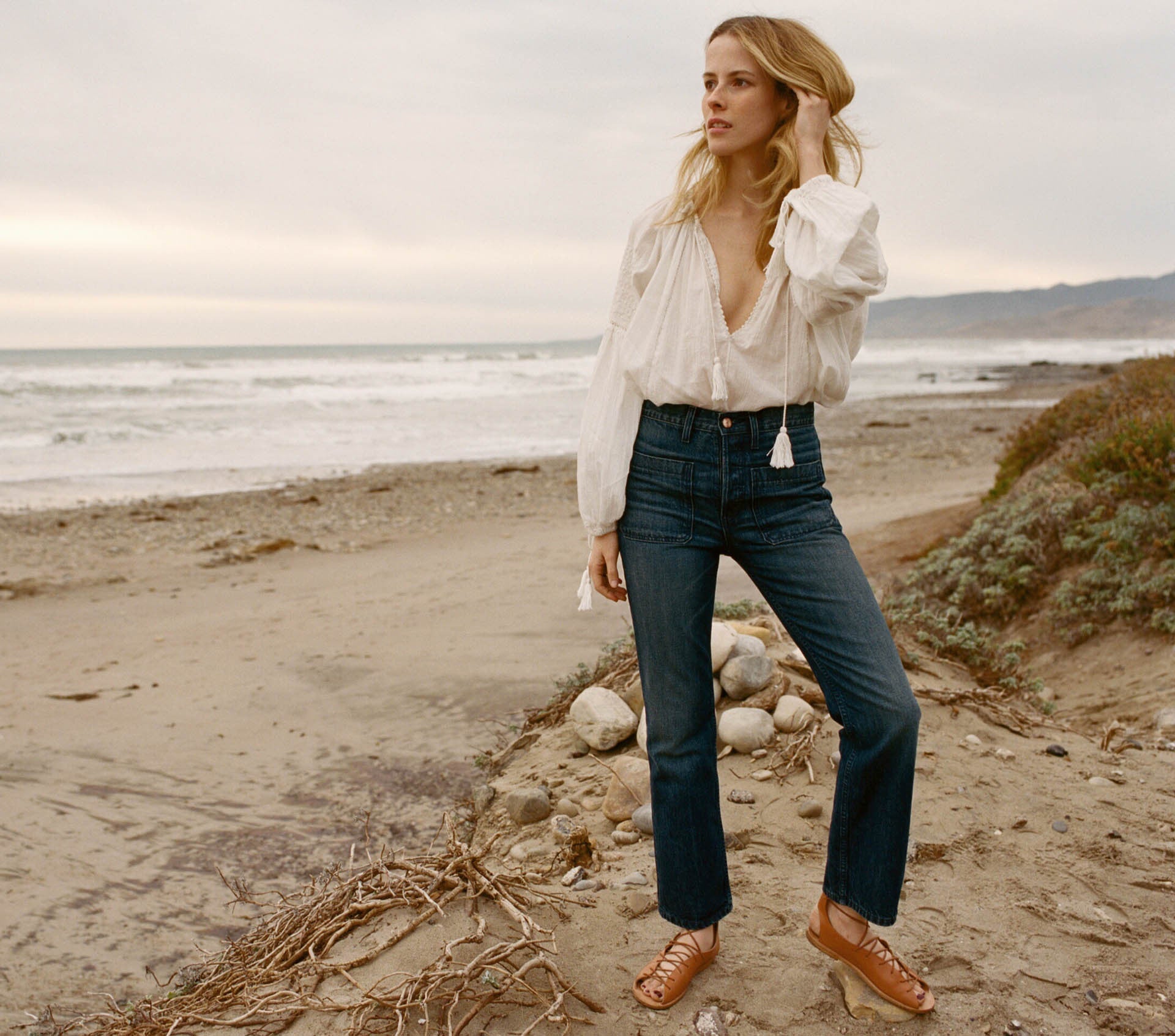 HMD -- CROPPED SAILOR JEAN -- Medium Cast 70's Wash