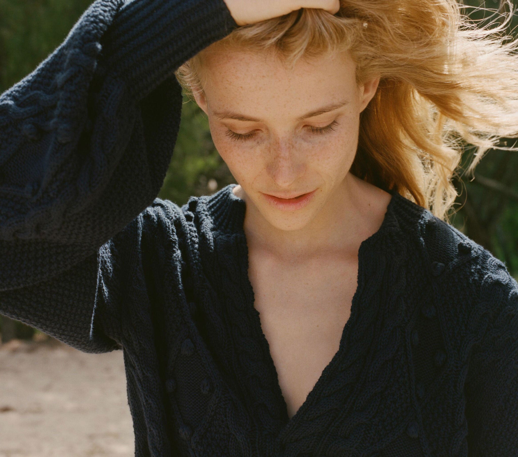 HMD -- CORNFLOWER SWEATER -- INDIGO
