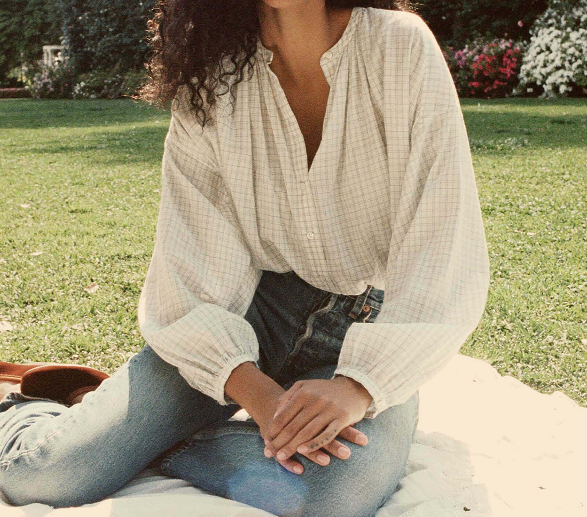 HMD -- THE JANE BLOUSE -- BLUE PICNIC PLAID