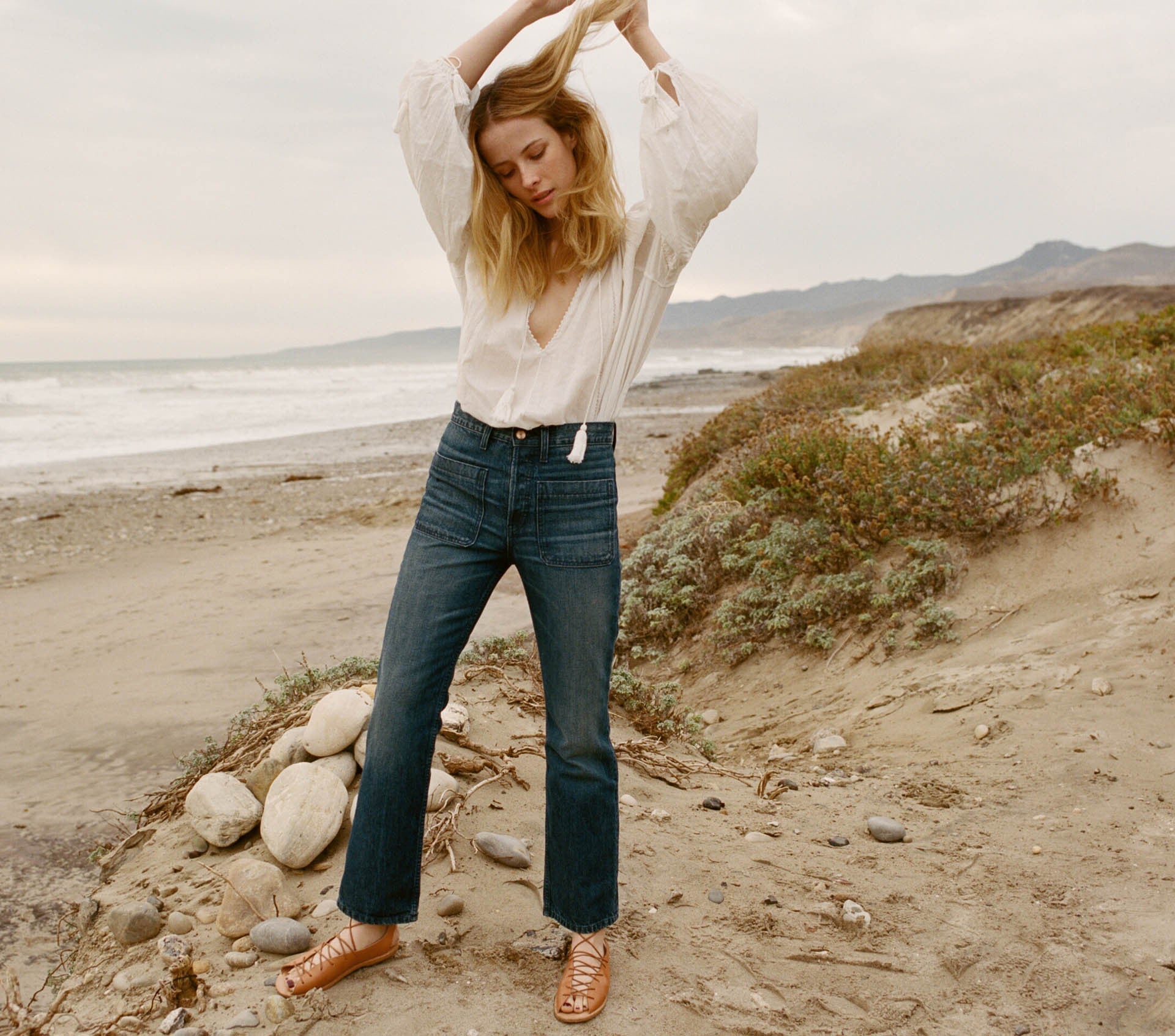 HMD -- CROPPED SAILOR JEAN -- Medium Cast 70's Wash