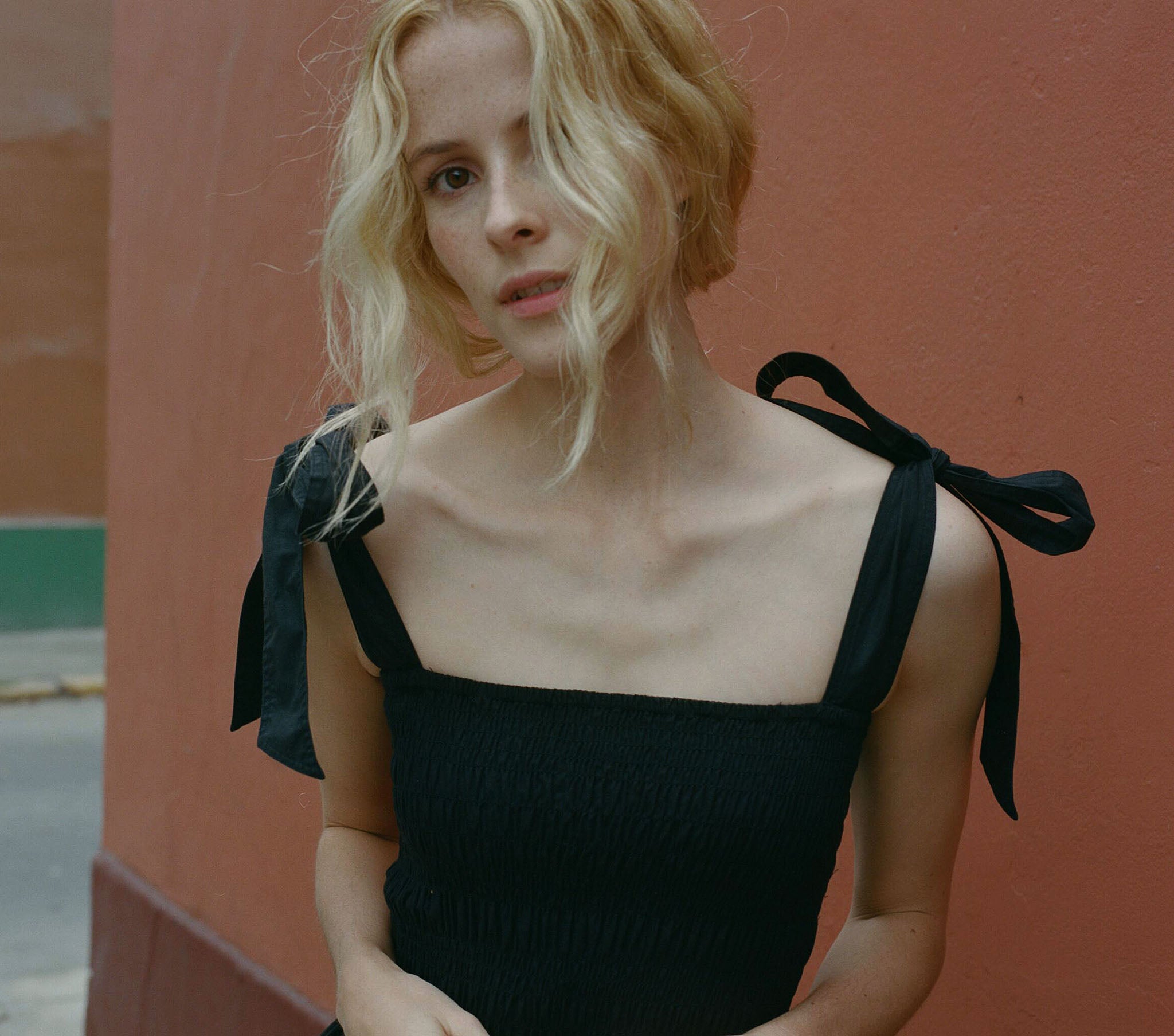 HMD -- JASMINE DRESS -- BLACK