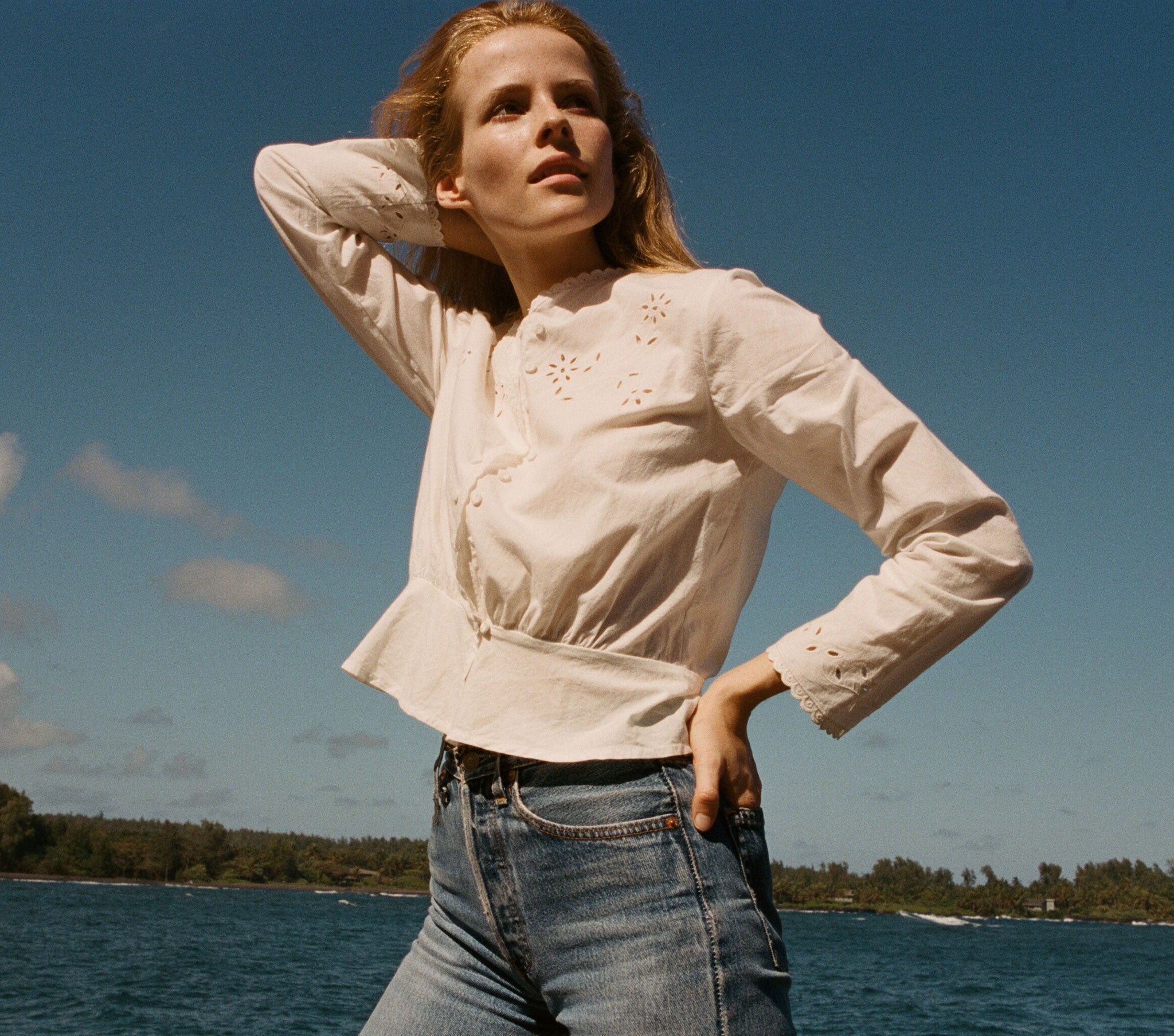 HMD -- THYME TOP -- SALT