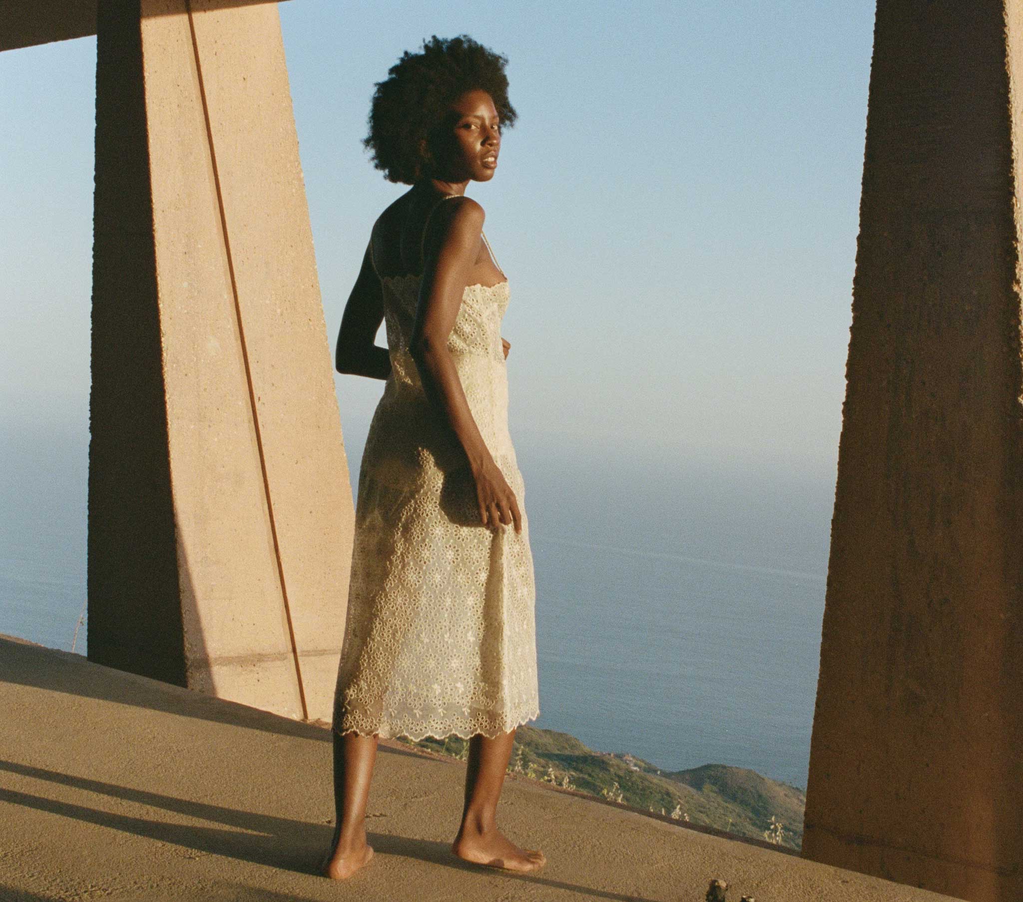 HMD -- ANYA DRESS -- MAGNOLIA