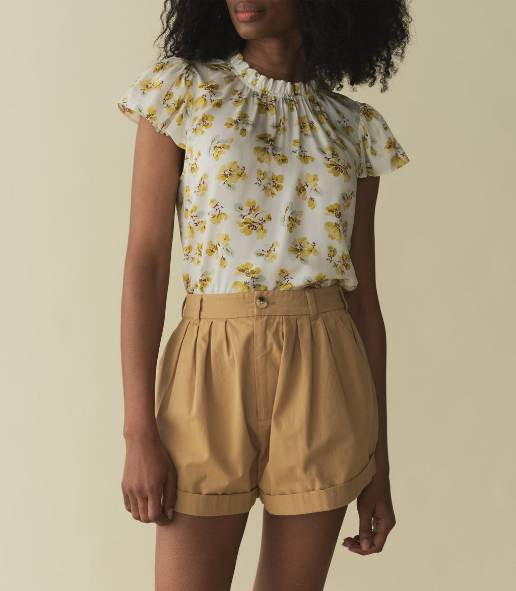 HMD -- YVIE TOP -- GOLD FROLICKING FLORAL