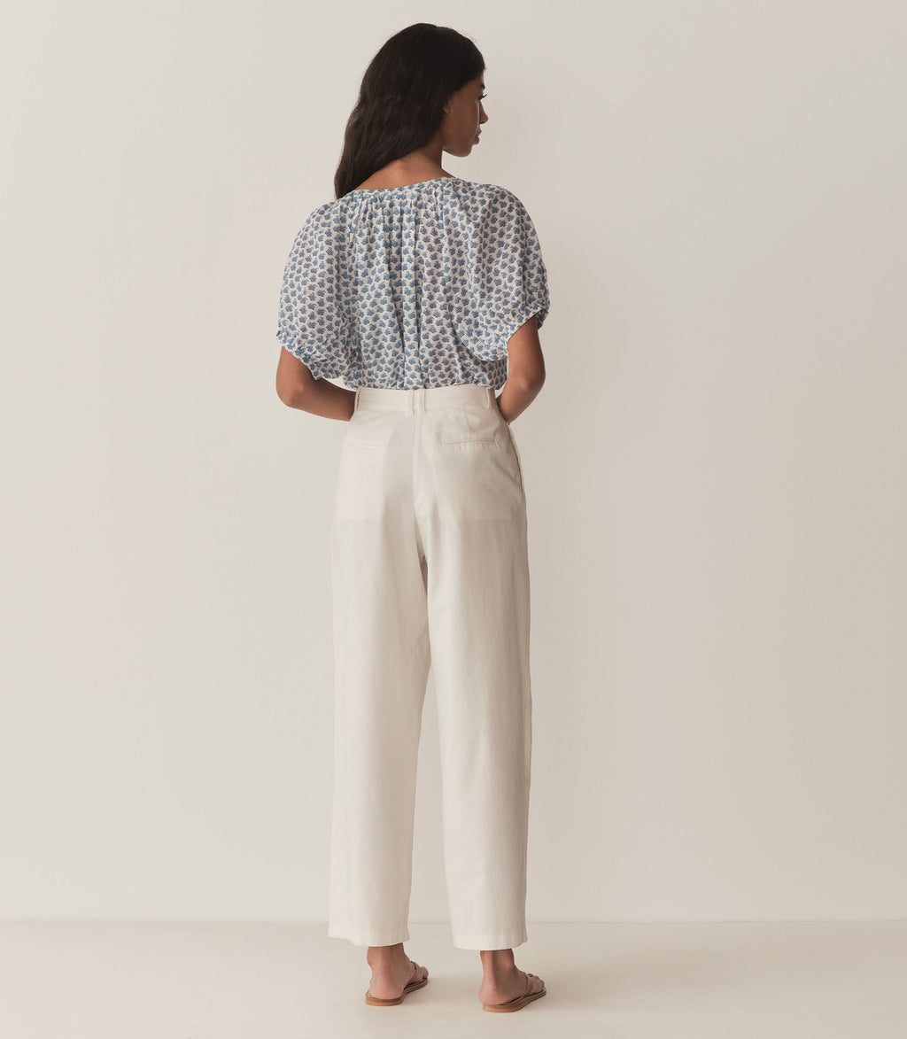 HMD -- JUNE TOP -- DAHLIA DITSY