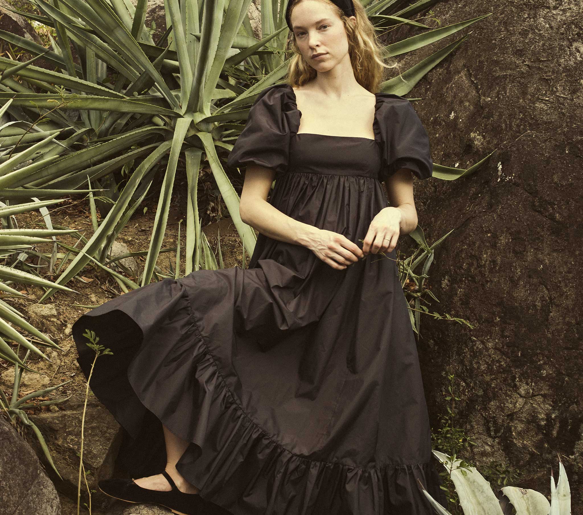 HMD -- CECELIA DRESS -- BLACK