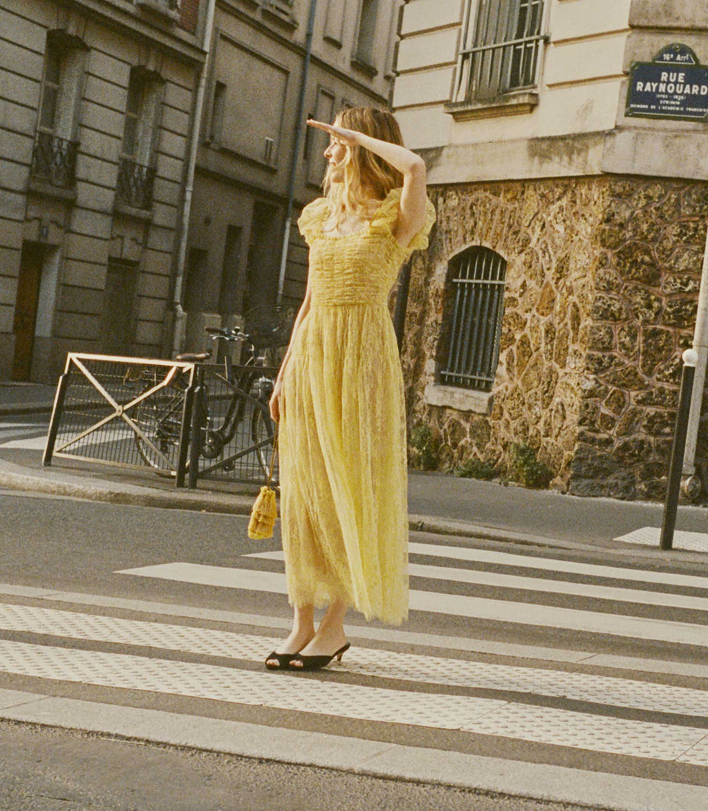 HMD -- PAMELINA DRESS -- DAFFODIL YELLOW LACE