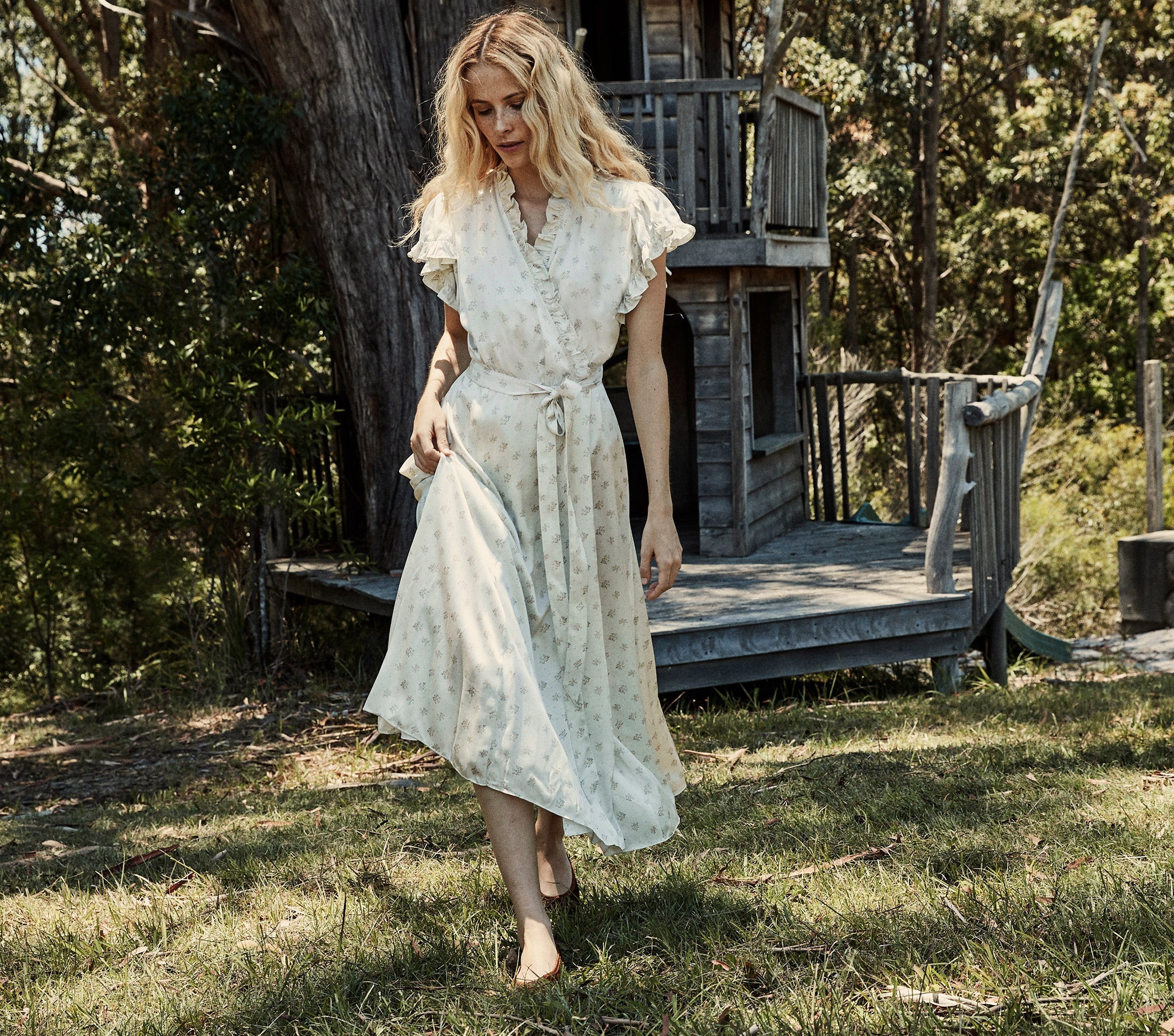 HMD -- CYPRESS DRESS -- WHITE & YELLOW O'HARA PRINT