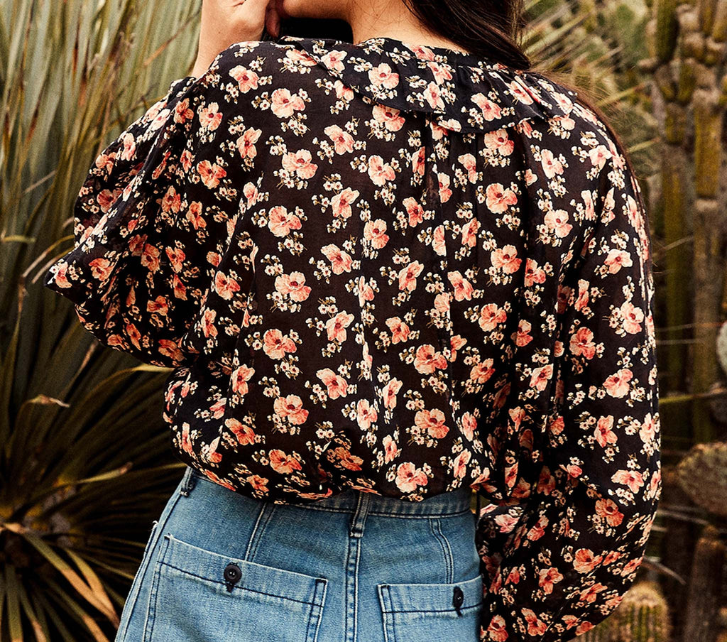 HMD -- ROSEBAY TOP -- BLACK POPPY PRINT