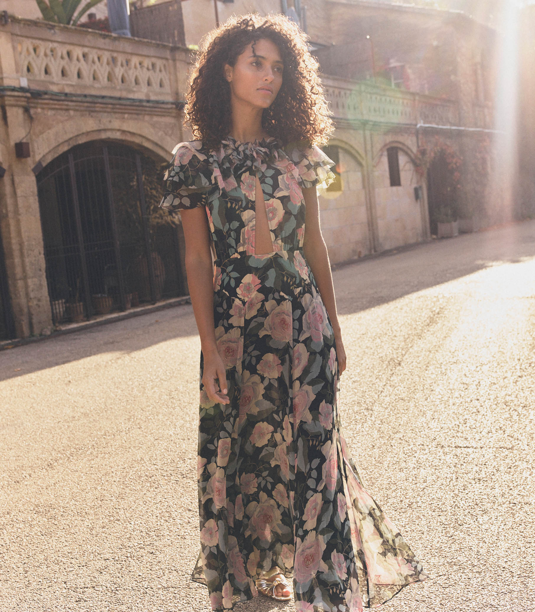 HMD -- AMIRA DRESS -- ROSE GARDEN FLORAL