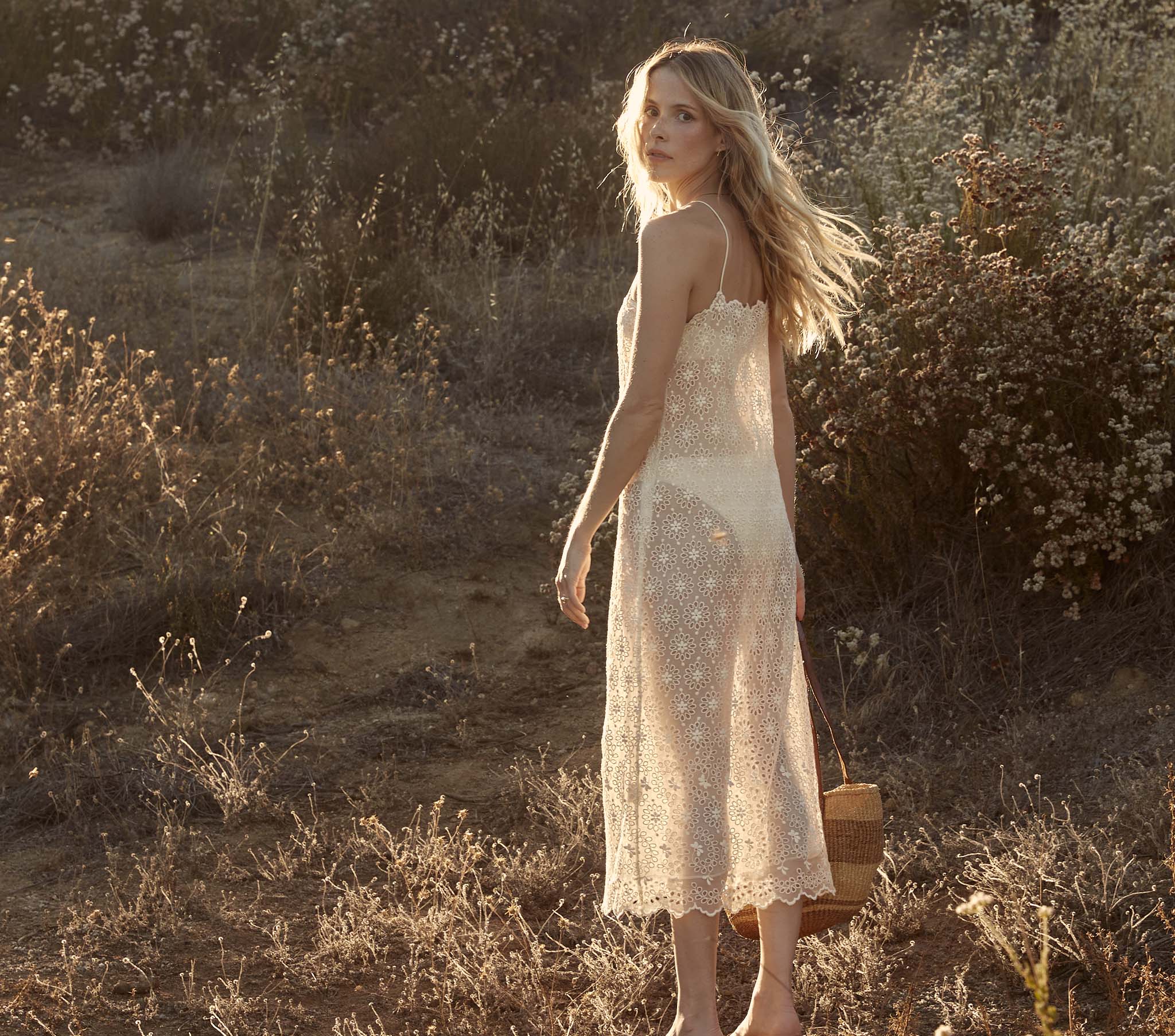 HMD -- ANYA DRESS -- MAGNOLIA