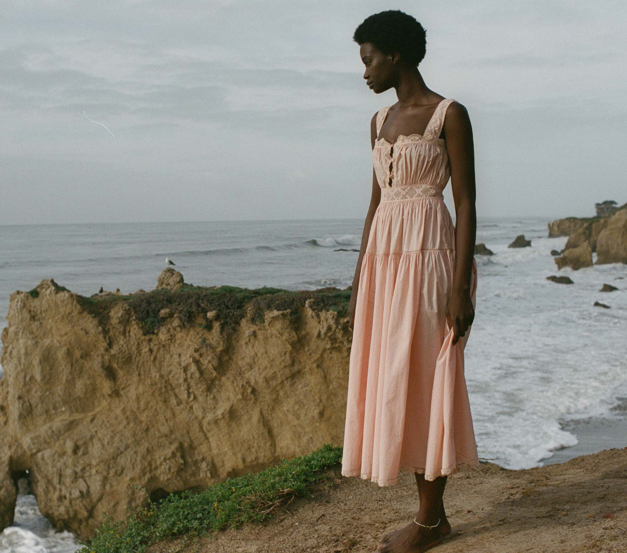 HMD -- AUGUSTINE DRESS -- CORAL SANDS