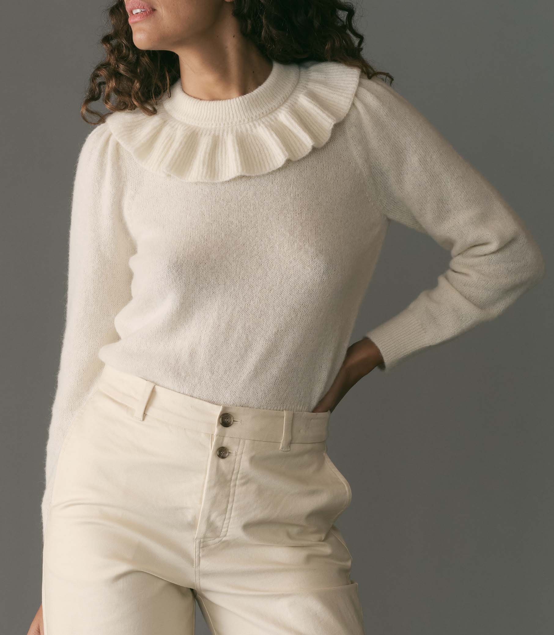 HMD -- AZARIA SWEATER -- IVORY
