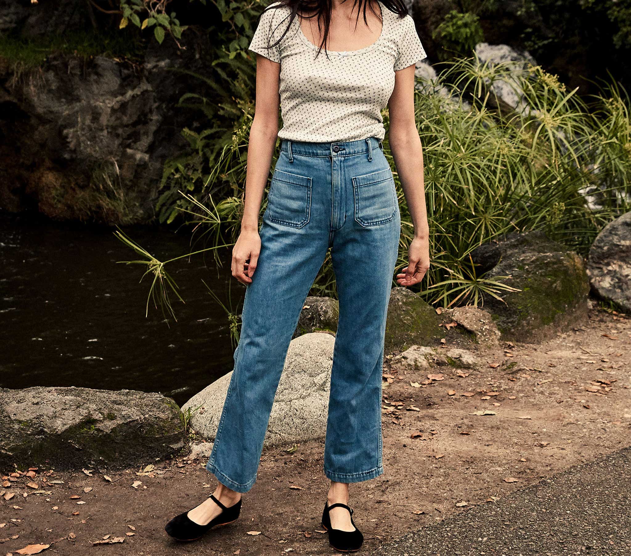 HMD -- BRIGITTE TEE -- BLUE ROSEBUD PRINT