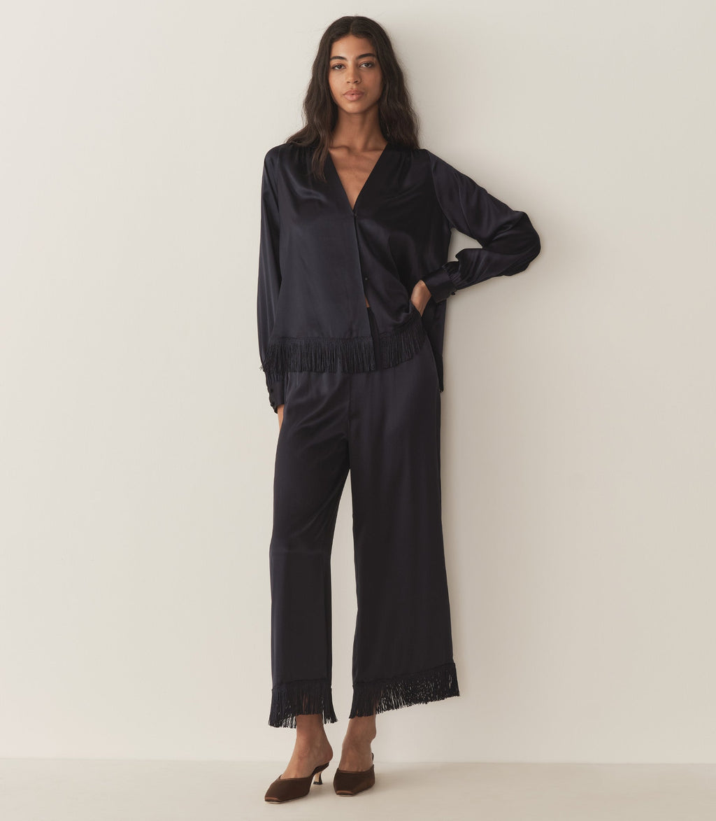 HMD -- CANDACE TOP -- DEEP NAVY