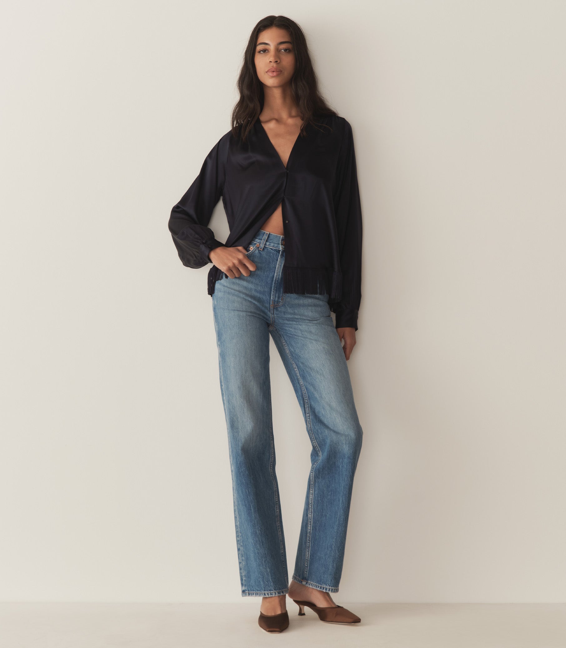 HMD -- CANDACE TOP -- DEEP NAVY