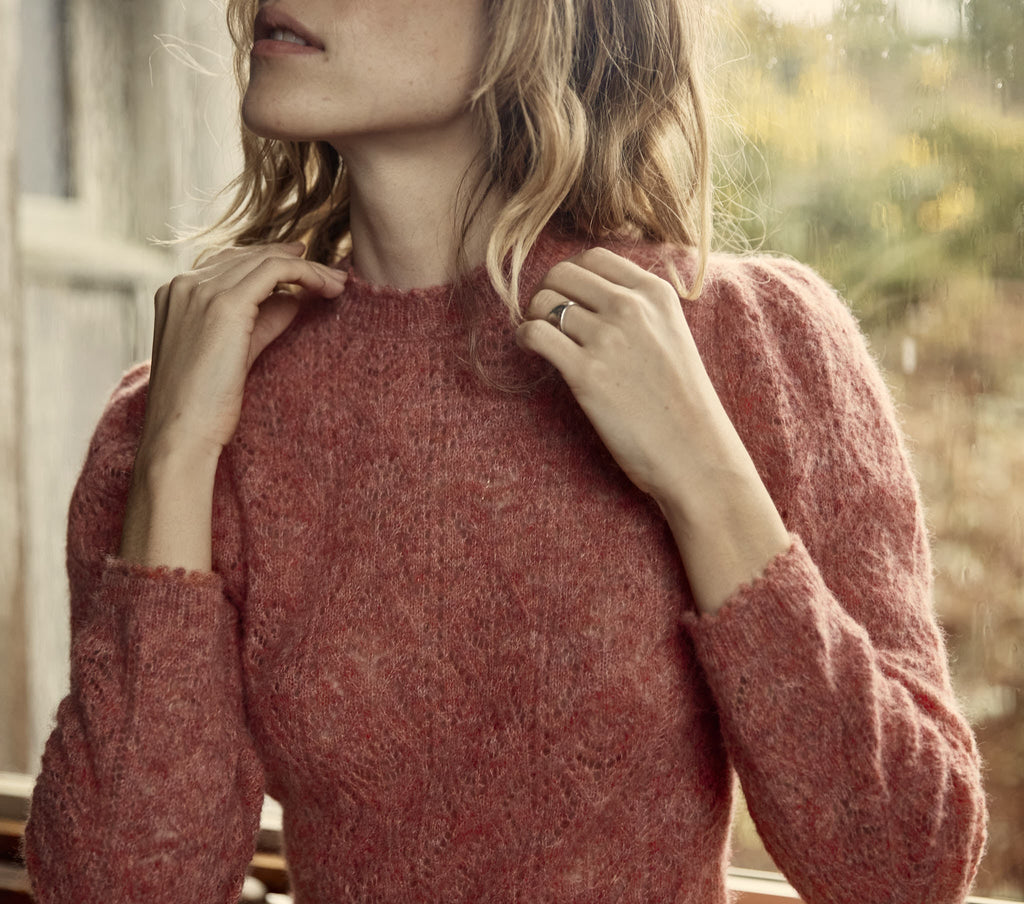HMD -- CARMELINA SWEATER -- SUNSTONE