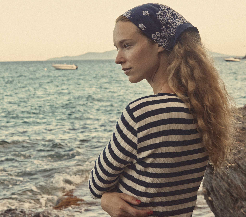 HMD -- COMO DRESS -- NAVY STRIPE