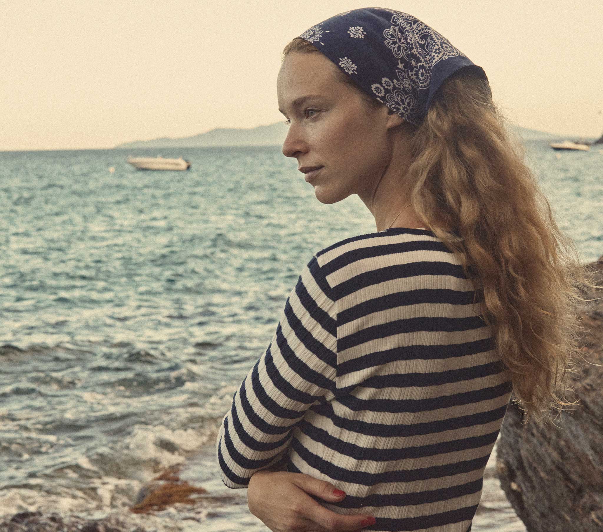 HMD -- COMO DRESS -- NAVY STRIPE