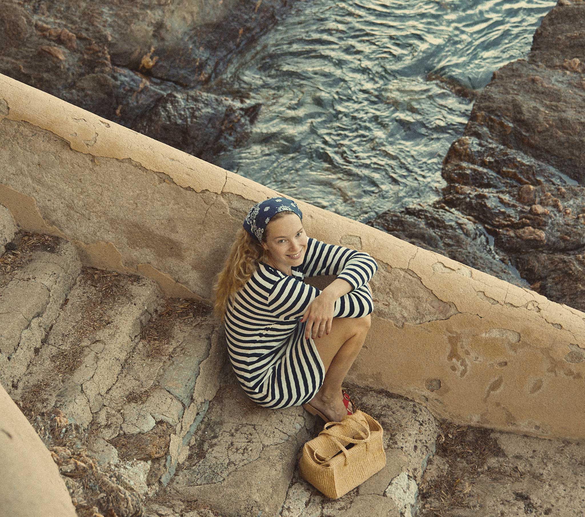 HMD -- COMO DRESS -- NAVY STRIPE