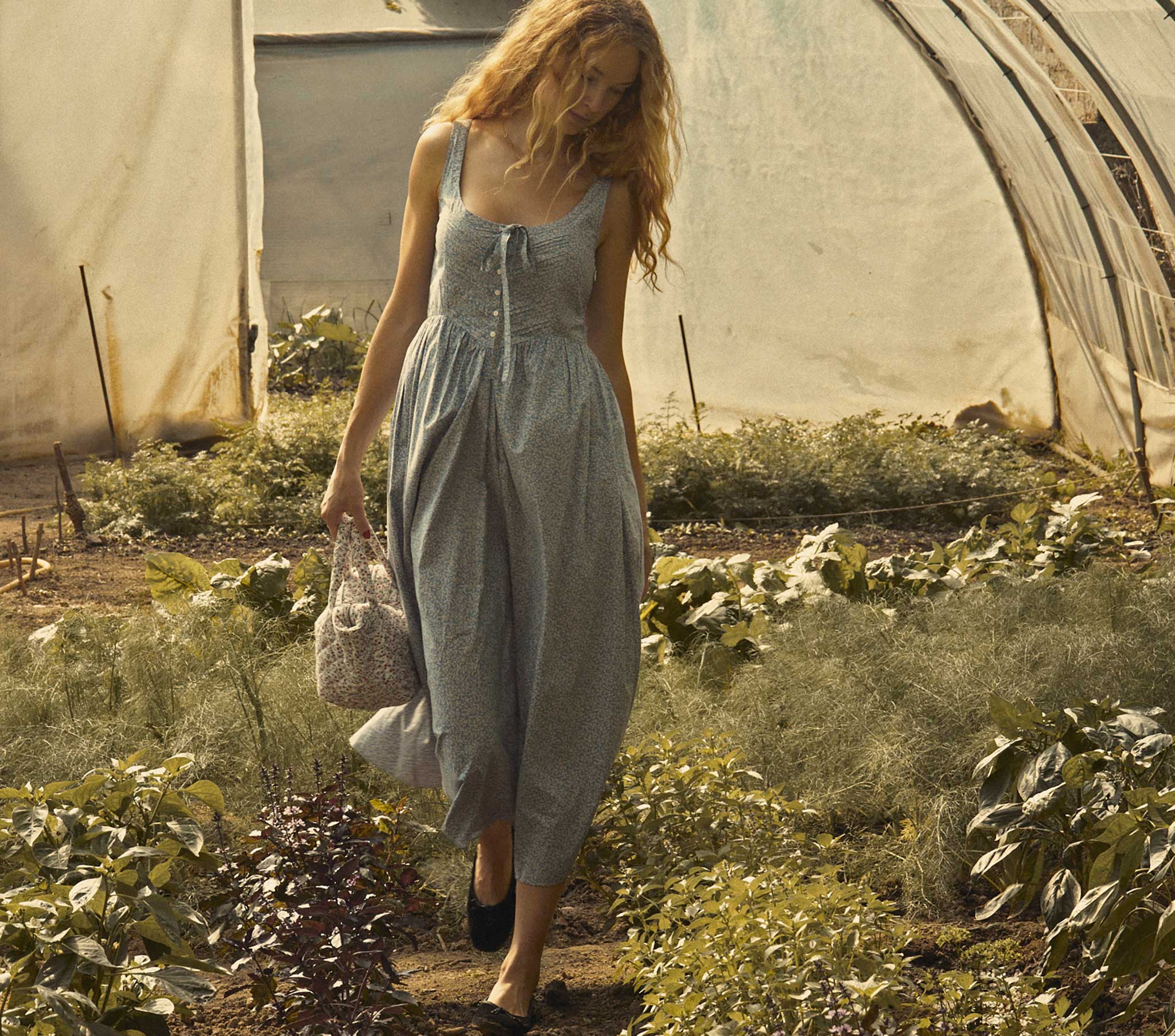 HMD -- MAE DRESS -- BLUE COTTAGE IVY FLORAL