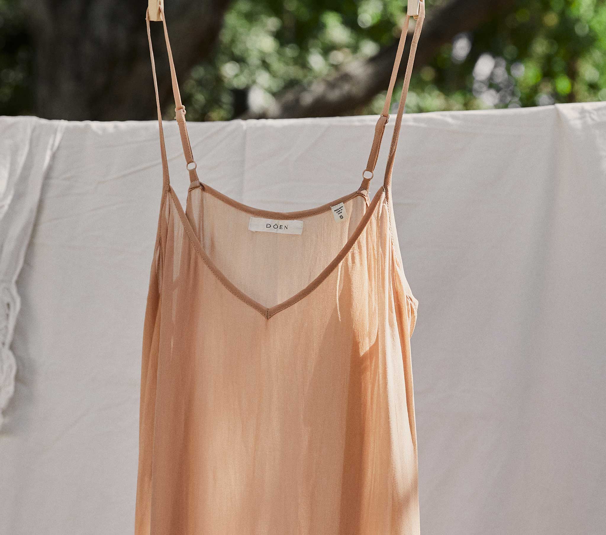 HMD -- SHORT DEEP V-NECK SLIP -- SAND DOLLAR