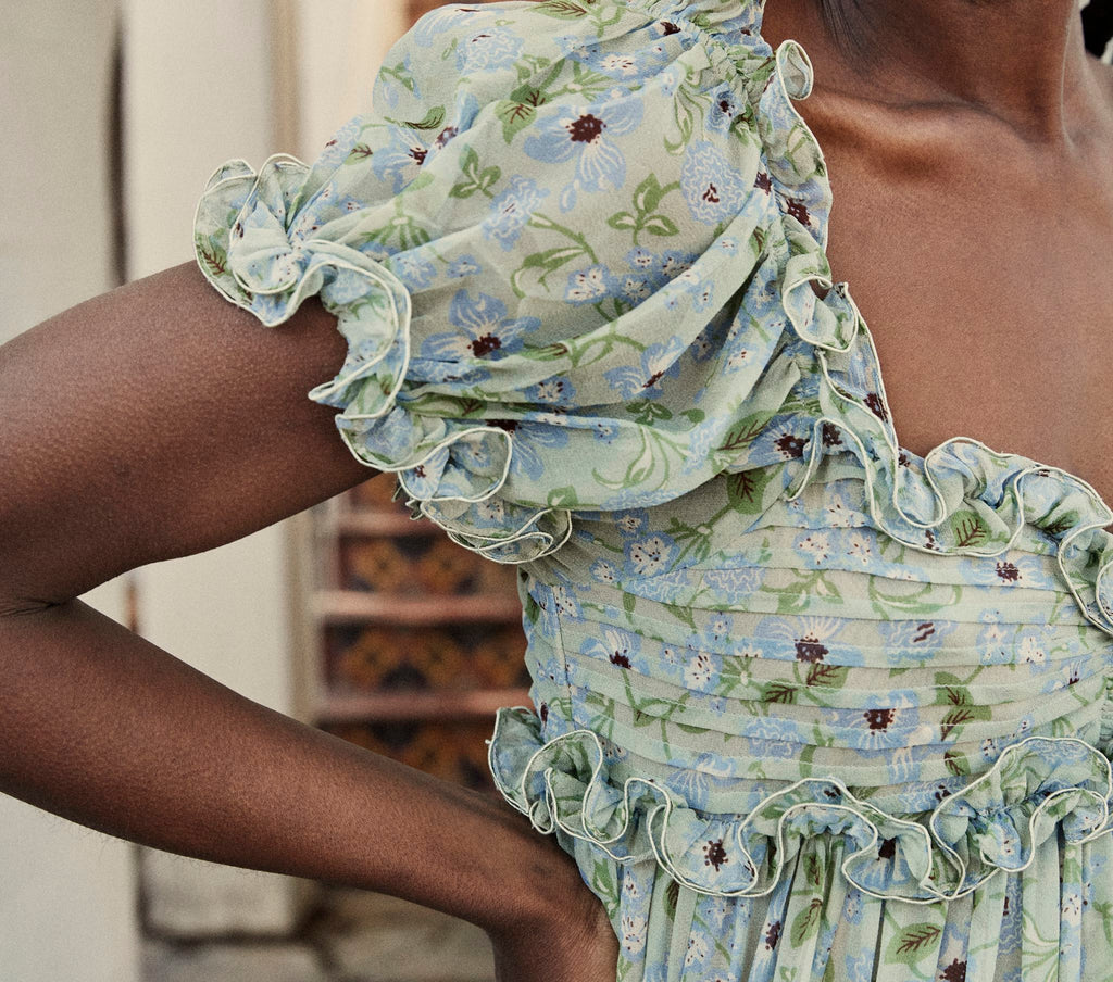HMD -- DREW DRESS -- GREEN STRAWBERRY MOON FLORAL
