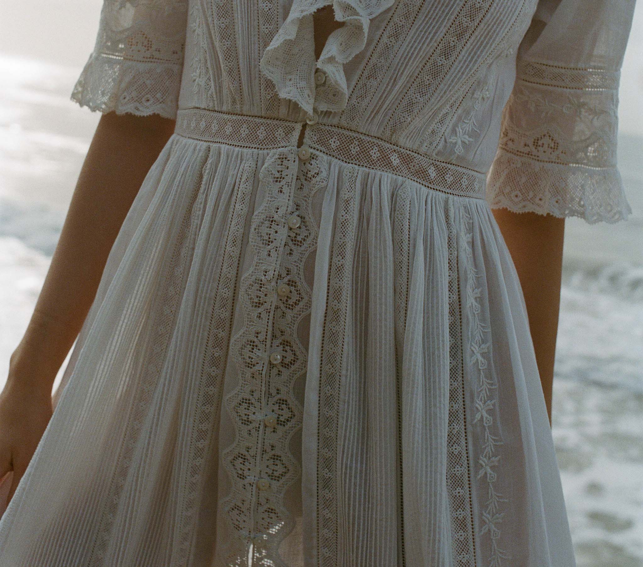 HMD -- ELLORA DRESS -- SALT