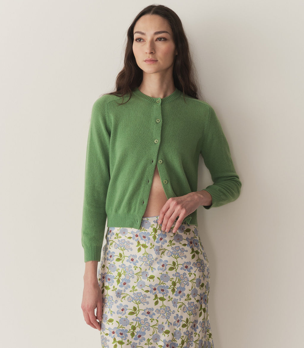 HMD -- ELOWENA SKIRT -- IVORY STRAWBERRY MOON FLORAL