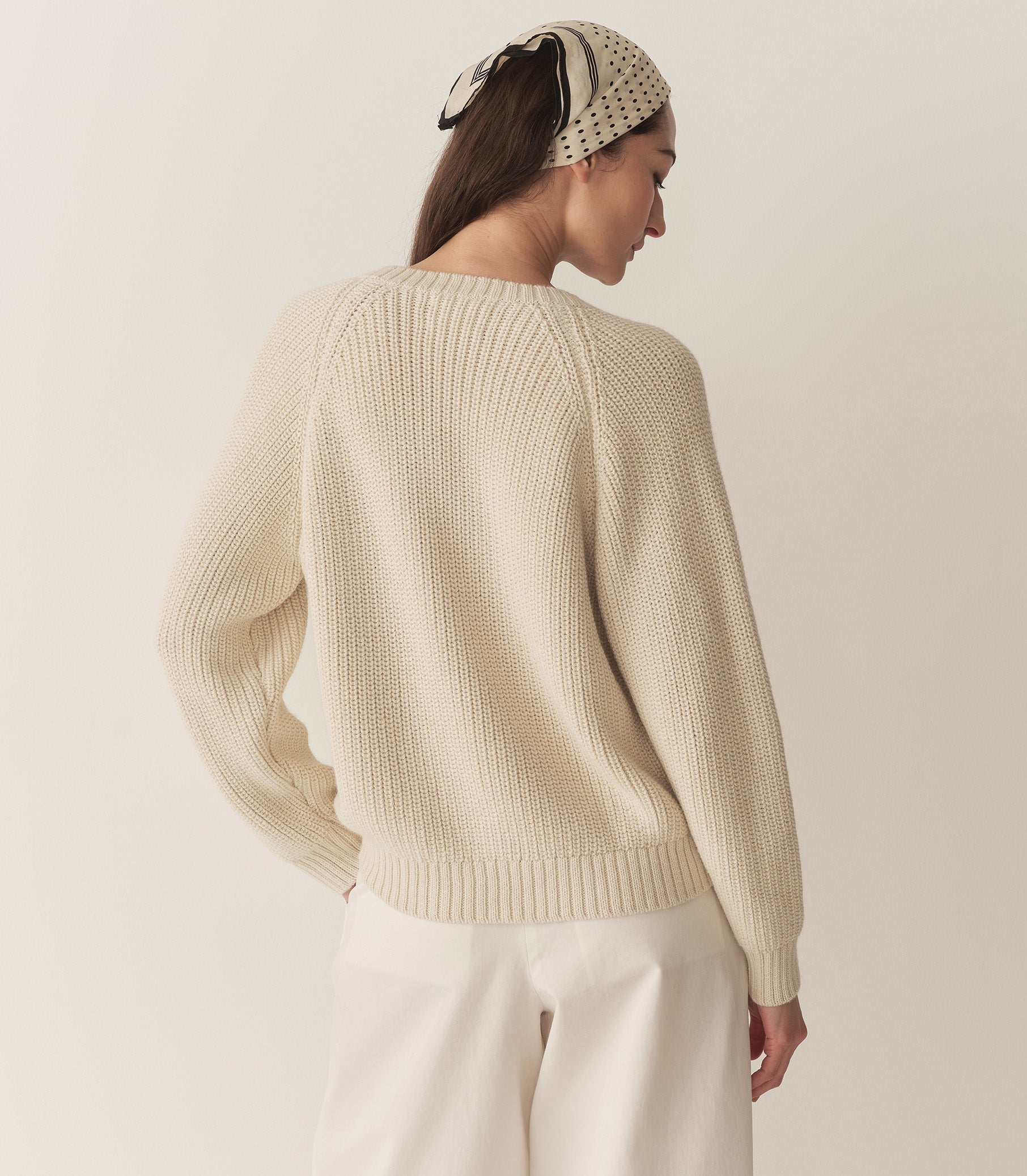 HMD -- EMMONS SWEATER -- CREAM