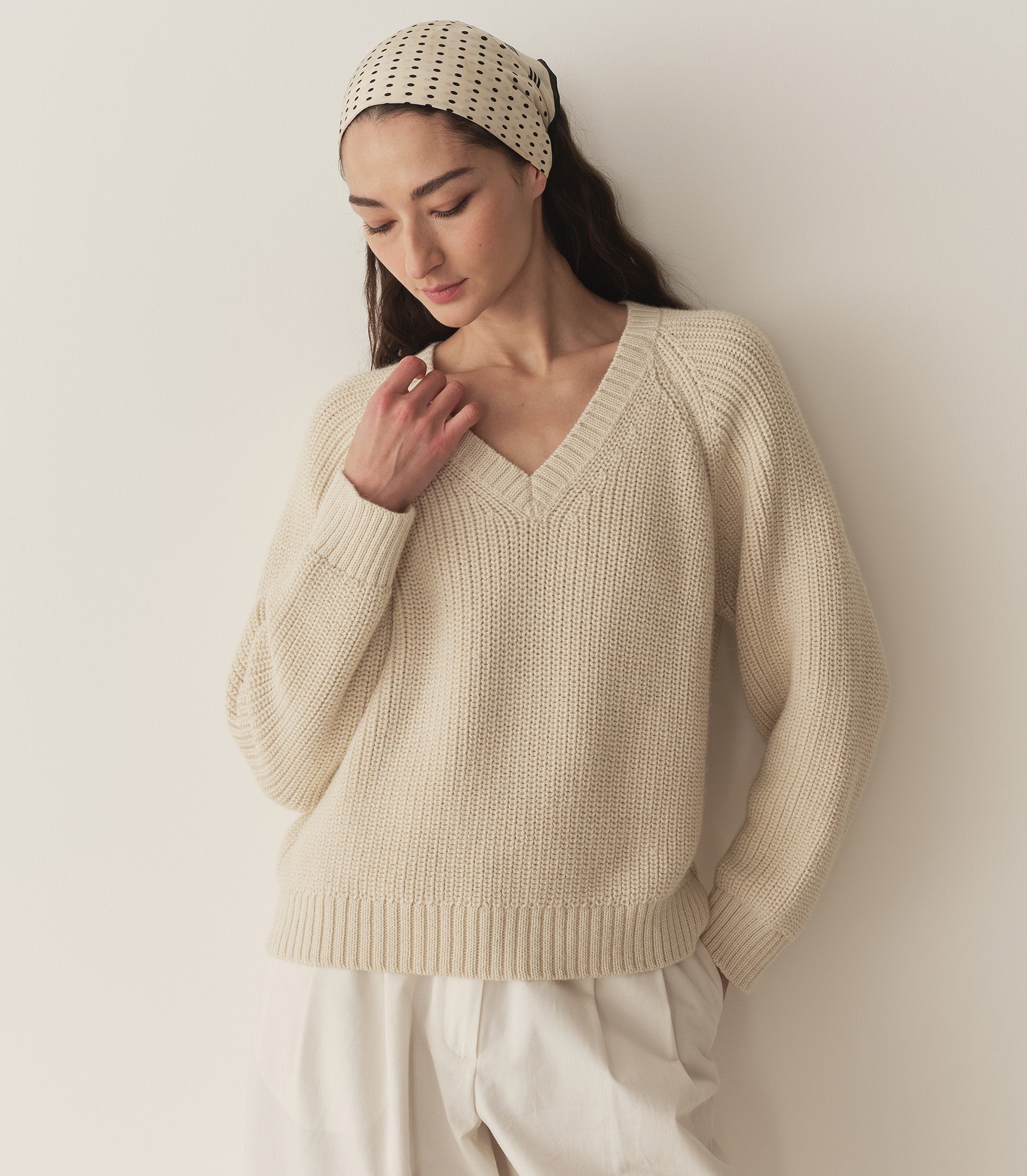 HMD -- EMMONS SWEATER -- CREAM