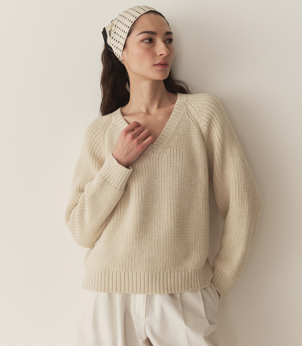 HMD -- EMMONS SWEATER -- CREAM