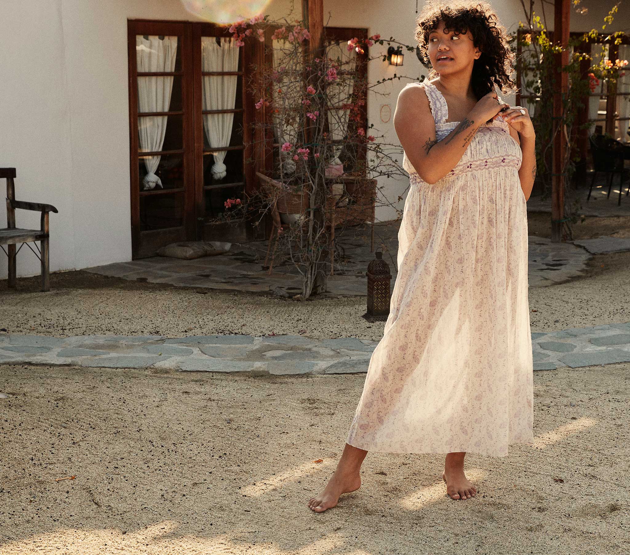 HMD -- HARBOR NIGHTGOWN -- CHATEAU FLEUR PAISLEY