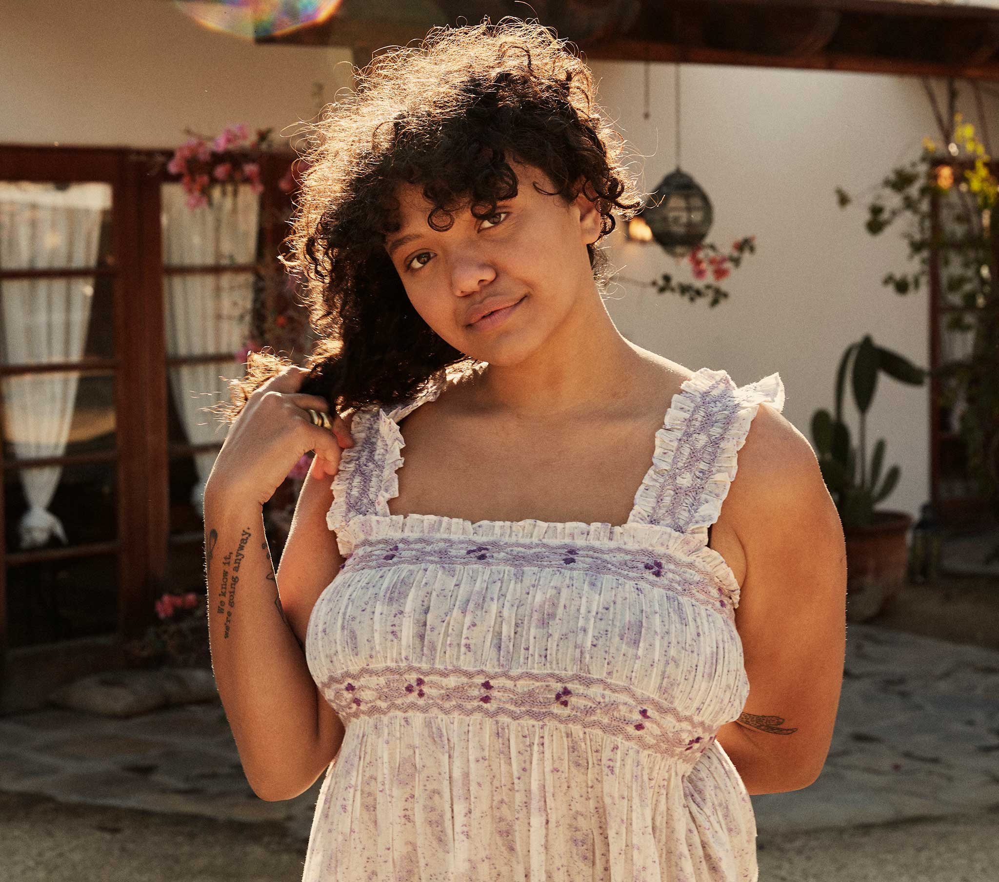 HMD -- HARBOR NIGHTGOWN -- CHATEAU FLEUR PAISLEY