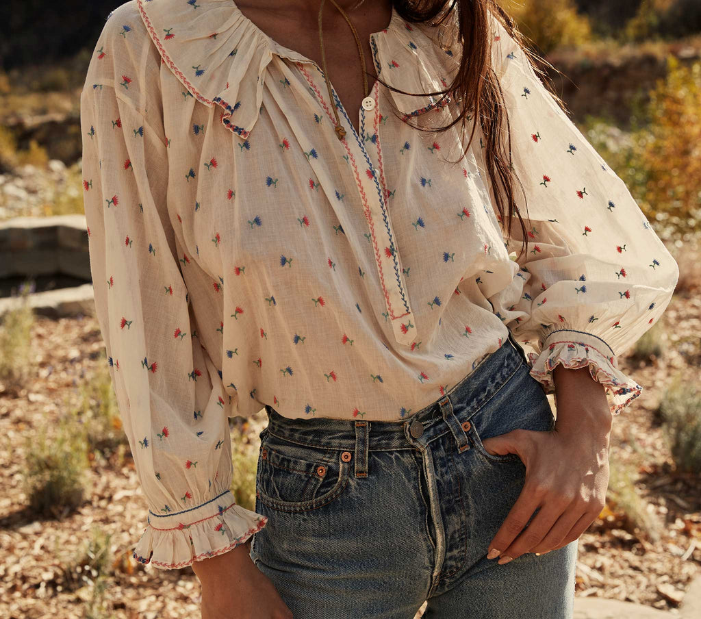 HMD -- ETHEL TOP -- CREAM CARNATION EMBROIDERY
