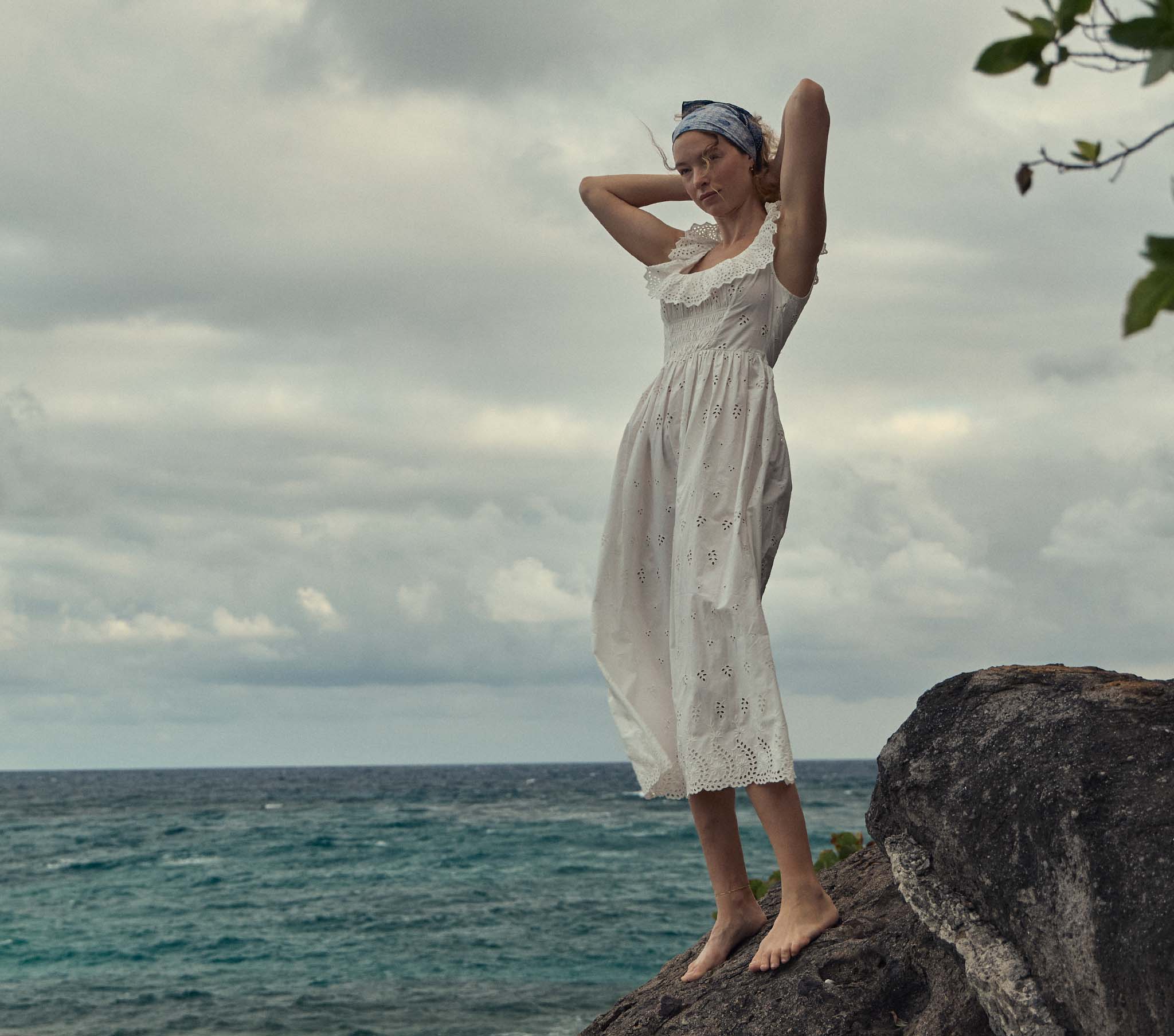HMD -- FARAH DRESS -- SALT