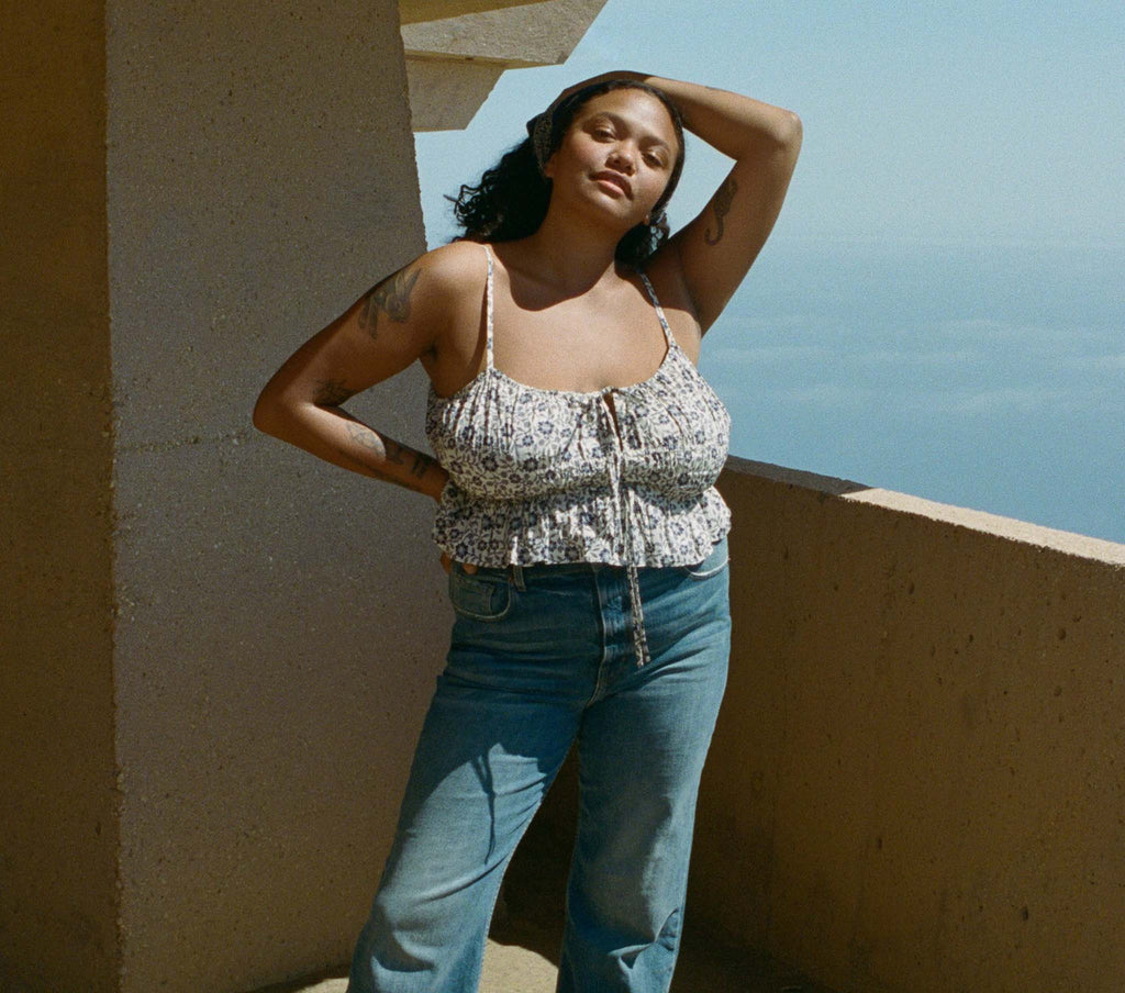 HMD -- FINELLA TOP -- CREAM JESSAMINE CALICO