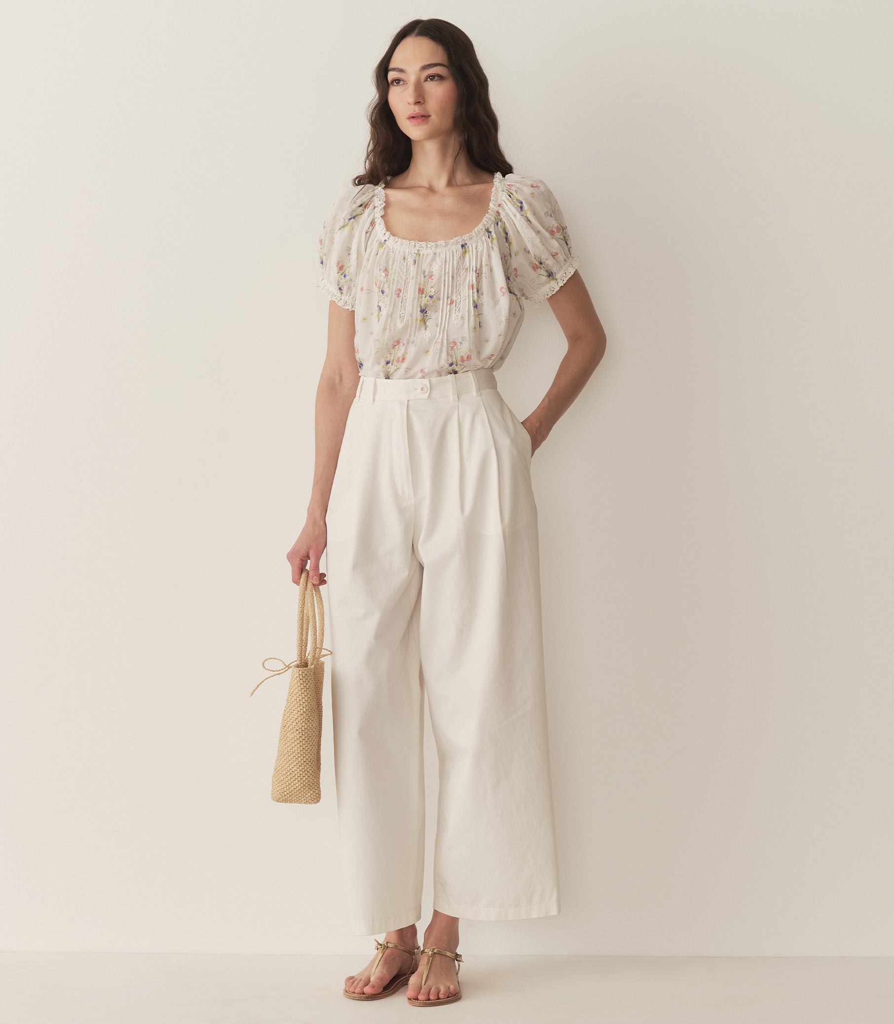HMD -- FREDERICA TOP -- PAINTED BOUQUET