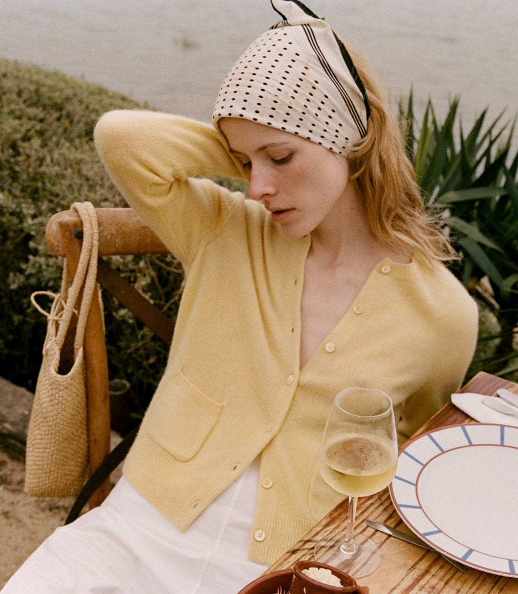 HMD -- FREYA CASHMERE CARDIGAN -- LEMON CHIFFON