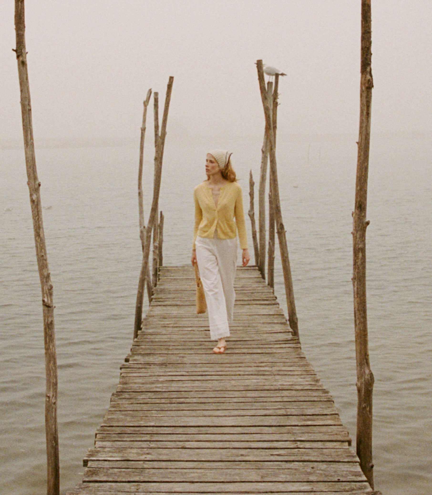 HMD -- FREYA CASHMERE CARDIGAN -- LEMON CHIFFON