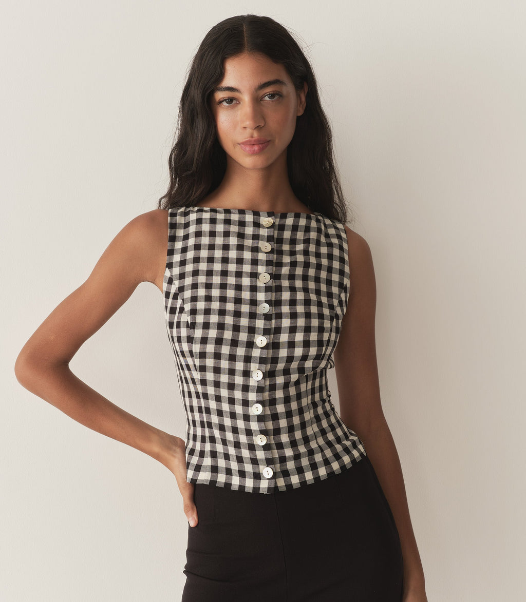 HMD -- HAYDEN TOP -- BLACK MARILYN GINGHAM