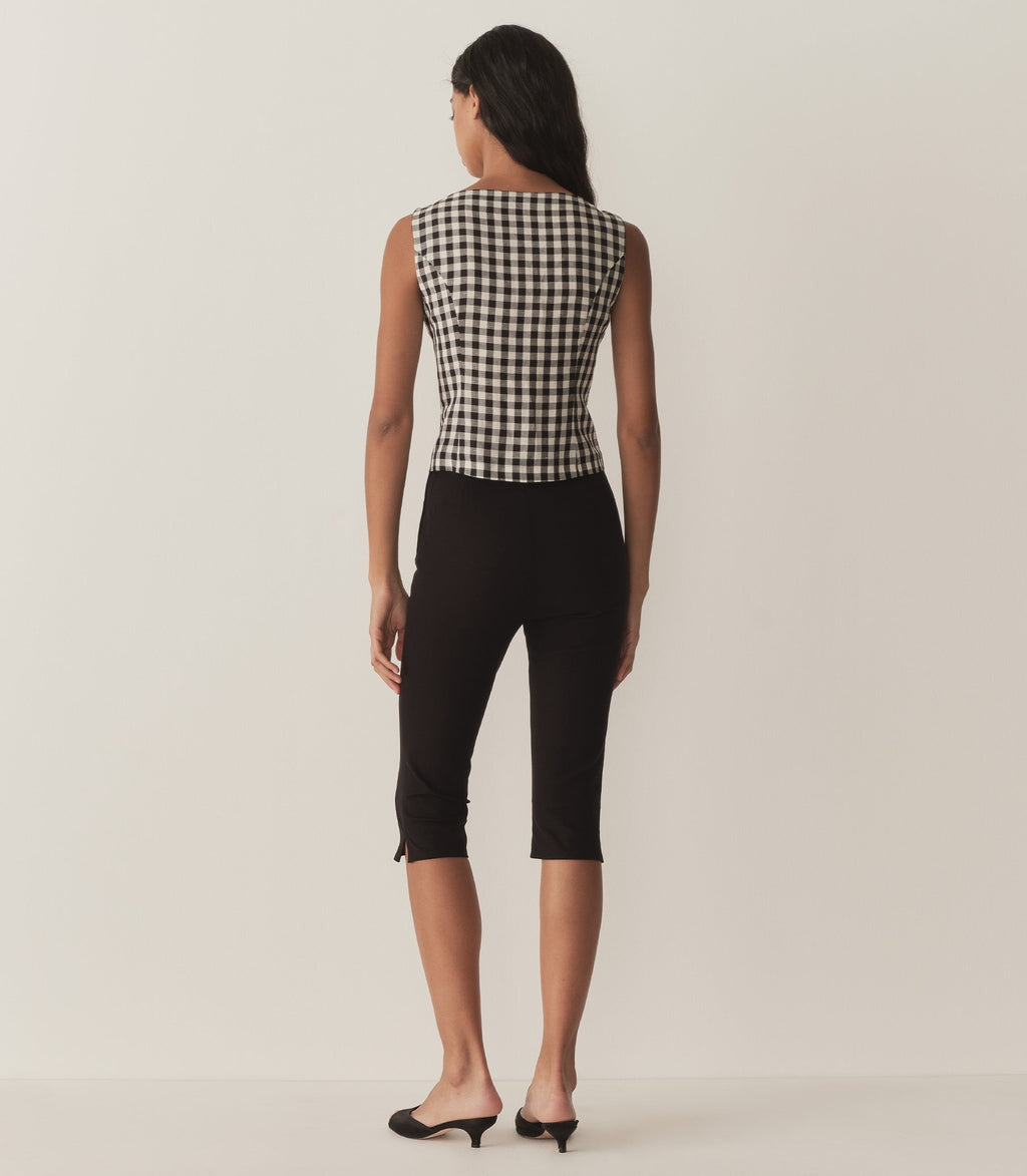HMD -- HAYDEN TOP -- BLACK MARILYN GINGHAM