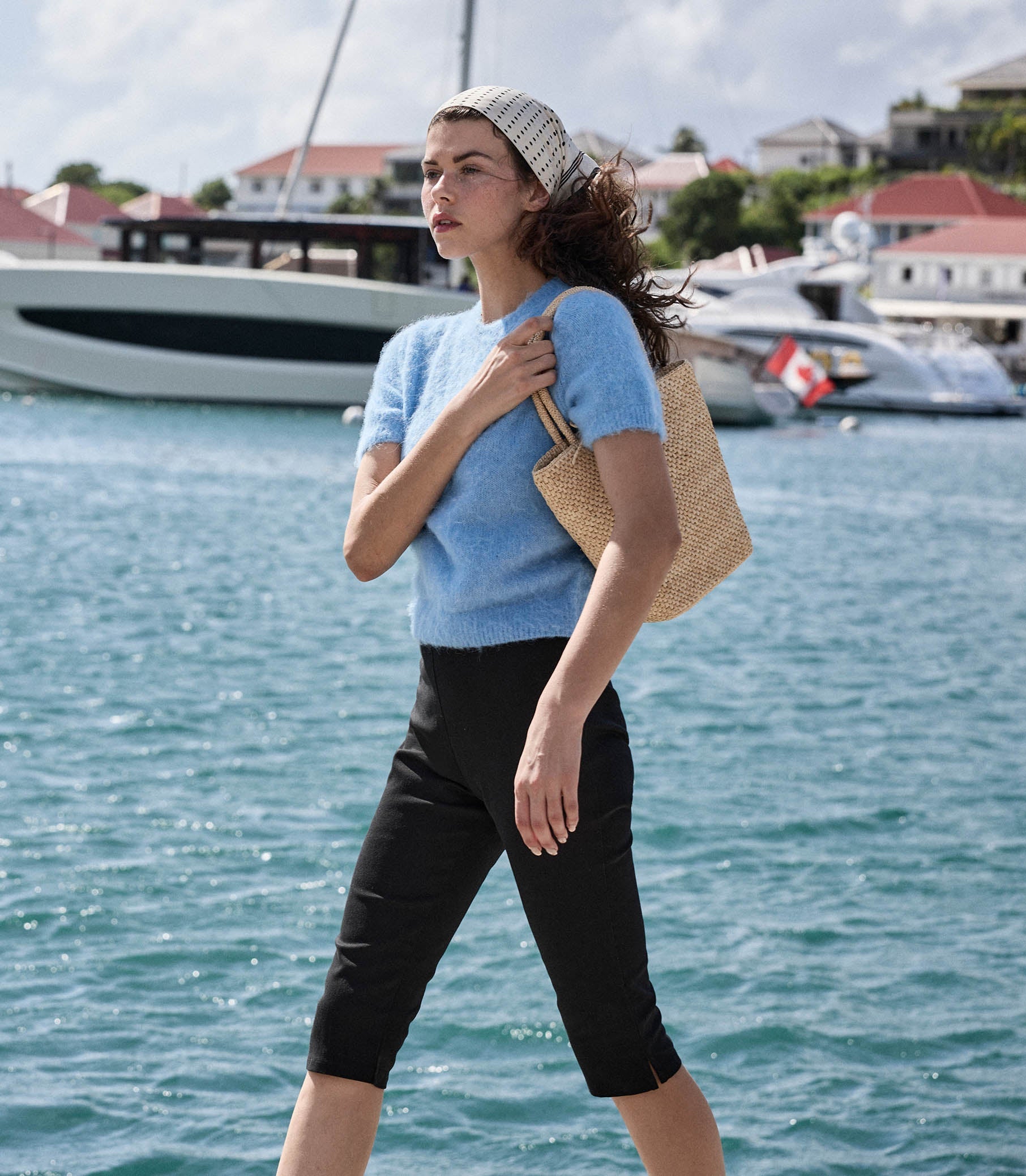HMD -- HEARST SWEATER -- SEASHORE BLUE