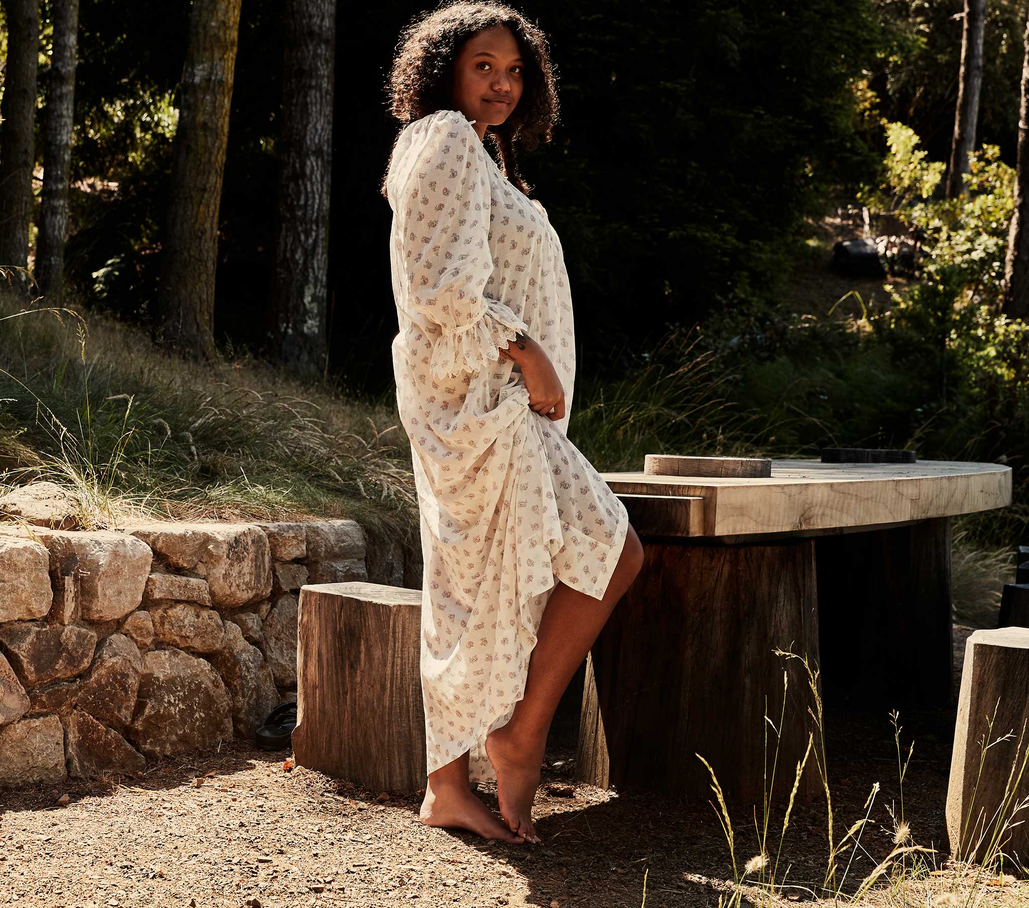 HMD -- HELENA DRESS -- COQUILLE MEDALLION
