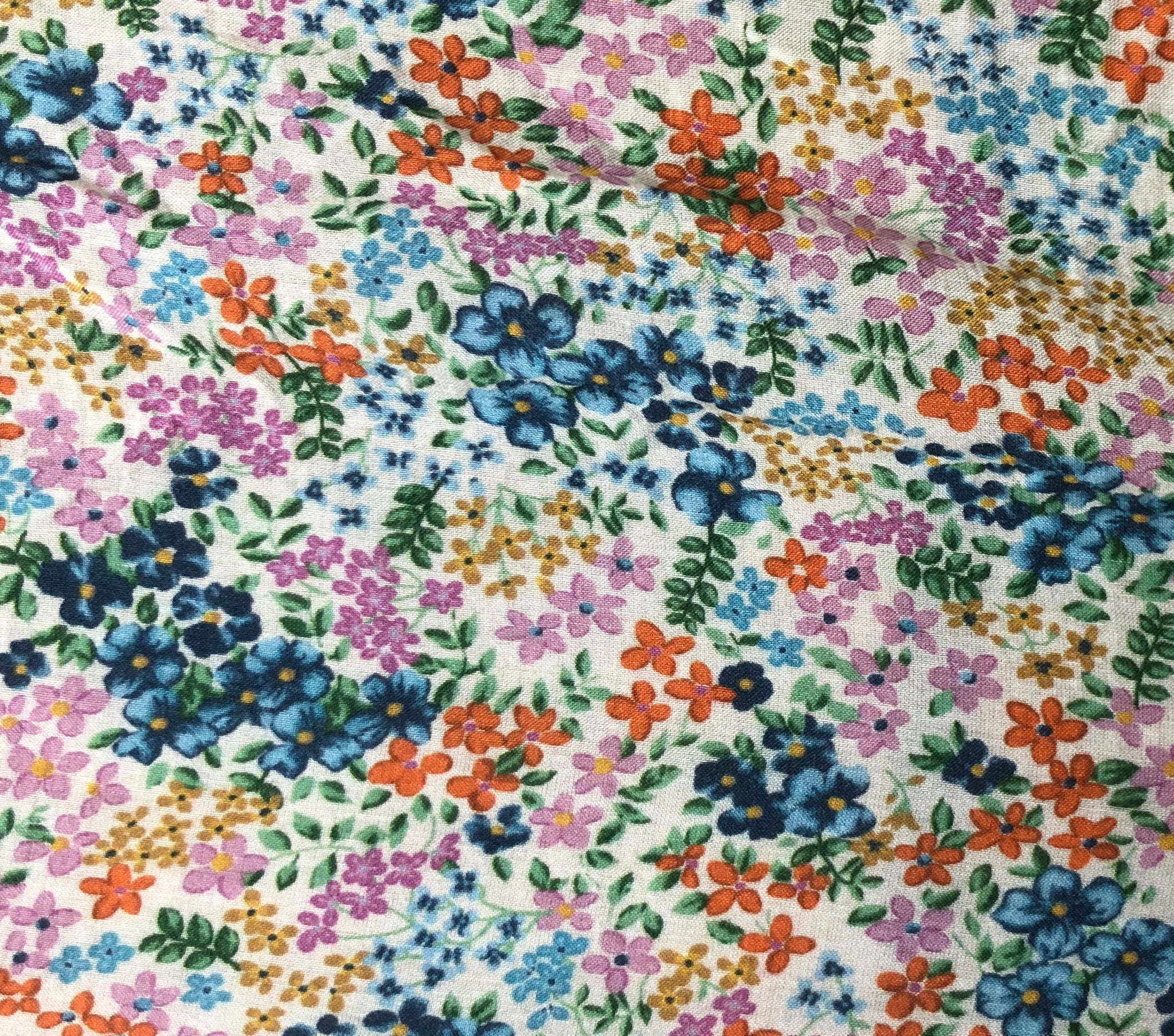 HMD -- THOREAU DRESS -- CREAM LADY BIRD FLORAL